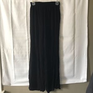 flowy bell bottom pants||perfect for summer
